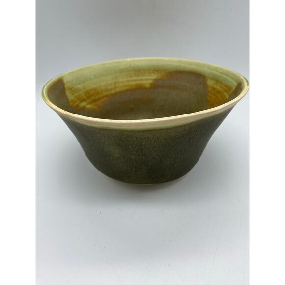 Studio‎ Pottery Signed Matte Finish Bowl - Picture 4 of 7
